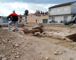 Excavaciones en la almunia de Monteagudo. 